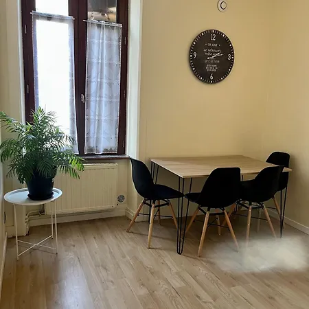 Superbe Appartement, Proche Gare, Jardin/terrasse - Dabnb 아파트